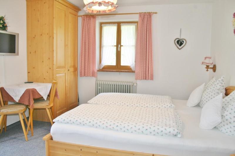 Gaestehaus Anfanglehen 람사우 객실 사진
